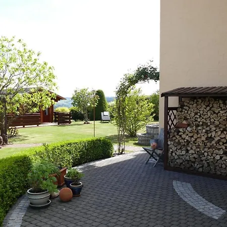 Apartment Eifelbergblick Mit Garten, Schleiden, Wandern In The Eifel National Park, Nähe Rursee *